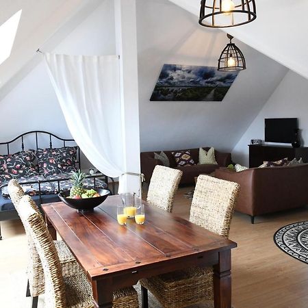 Loft-Style-Living Schuett - Einfach Anders Apartment มอนเชา ภายนอก รูปภาพ